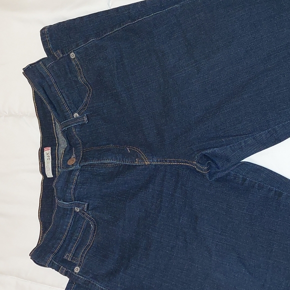 Levi 548 Denim Jeans - Picture 4 of 9